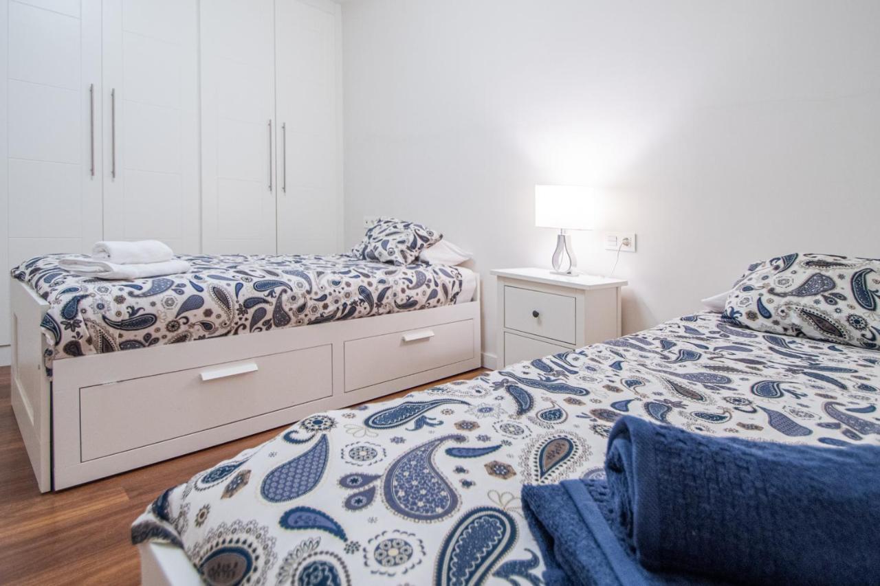 Apartamento La Luna Nueva En กาดิซ ภายนอก รูปภาพ