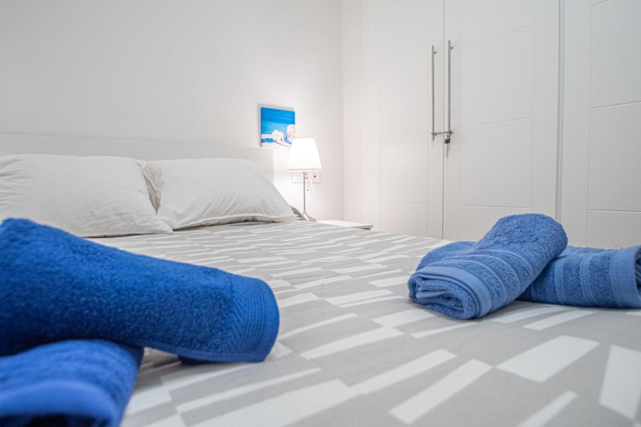 Apartamento La Luna Nueva En กาดิซ ภายนอก รูปภาพ